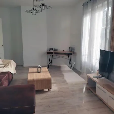 Superbe Bien Place * Magenta